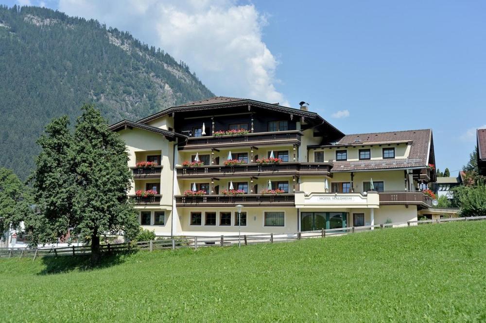 Hotel Waldheim Garni Mayrhofen Eksteriør bilde